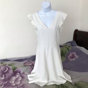 Bobeau Ruffle Sleeves V-Neck Dress